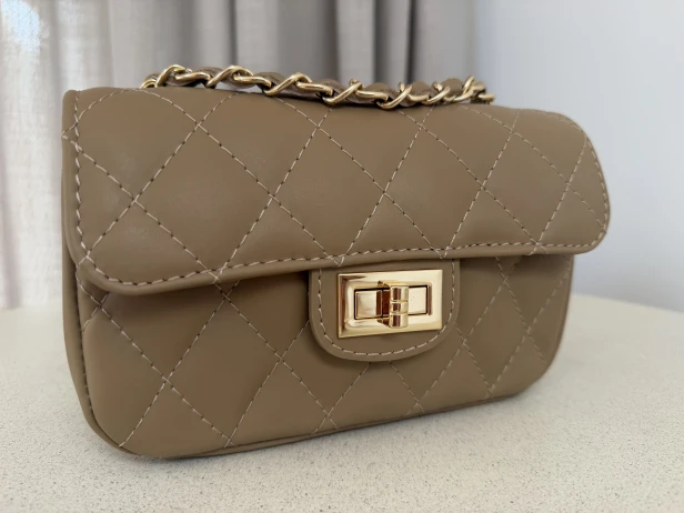 taupe.jpeg