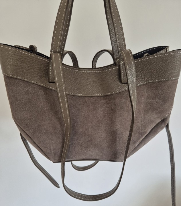 Stylowa torebka zamszowa