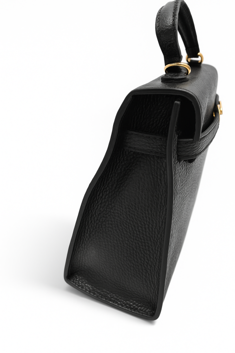 Torebka kuferek skórzana czarna